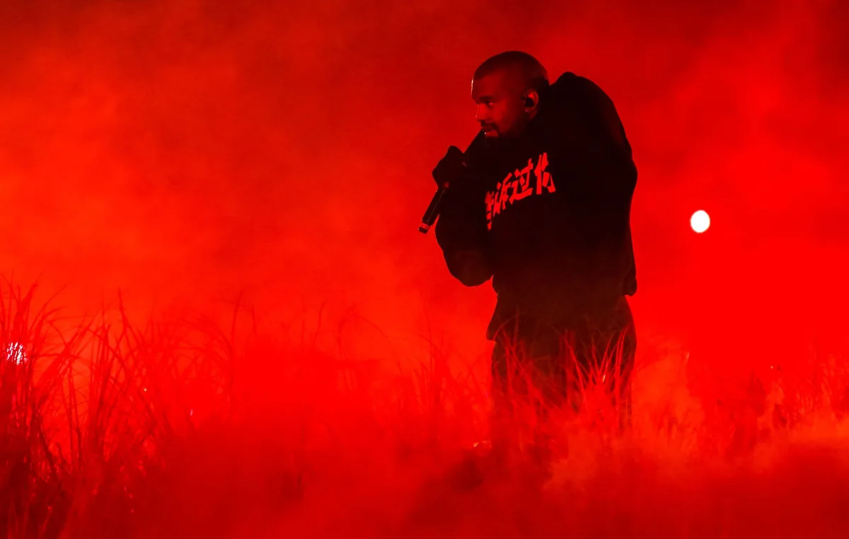 Kanye West to perform in Russia despite cultural boycott of country