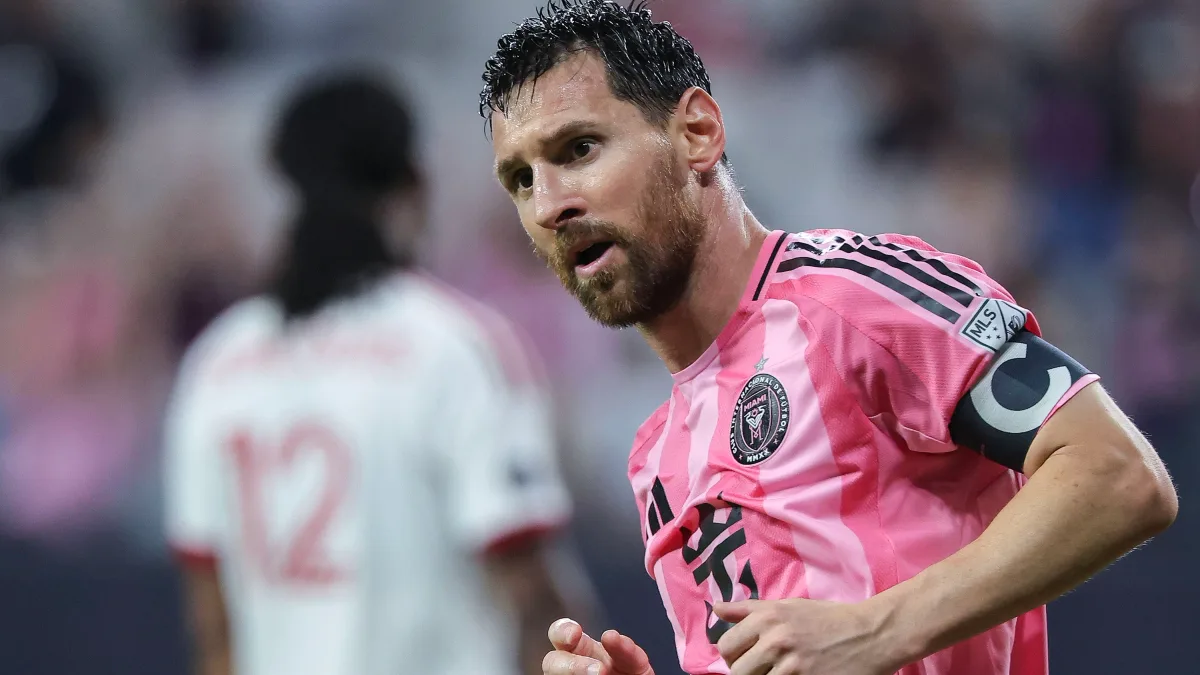 Fußball-Transferticker: Messi bekommt in Miami einen neuen Coach