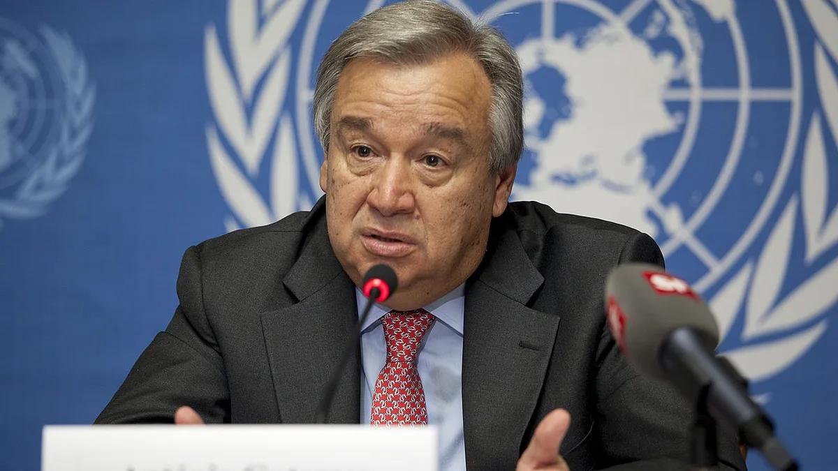 Guterres pede aos líderes mundiais para “pararem esta loucura” e acabarem com as guerras