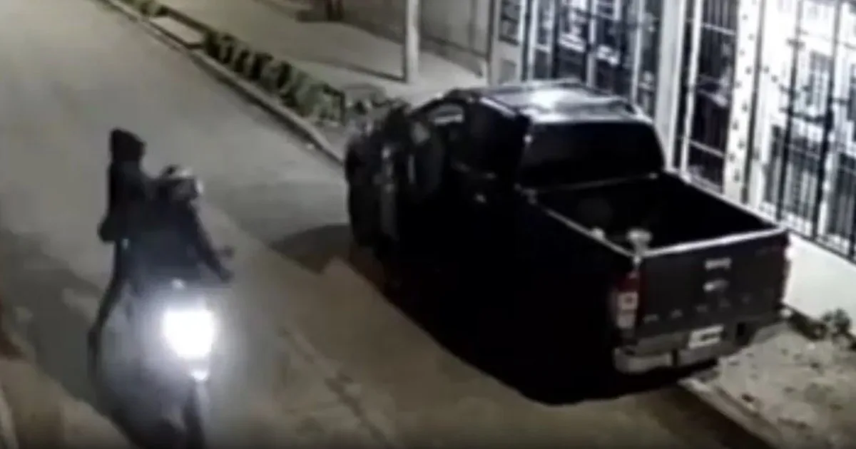 Mataron a un hombre cuando bajaba de su camioneta en Lomas de Zamora: el video del ataque