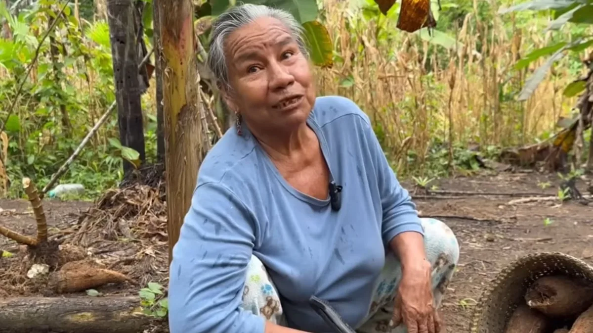 Una pareja y sus cinco hijas viven aislados en la Amazonia desde hace casi 30 años: sobreviven de la agricultura y la pesca