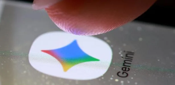 Gemini, do Google, supera 1 bilhão de usuários e acirra disputa com ChatGPT