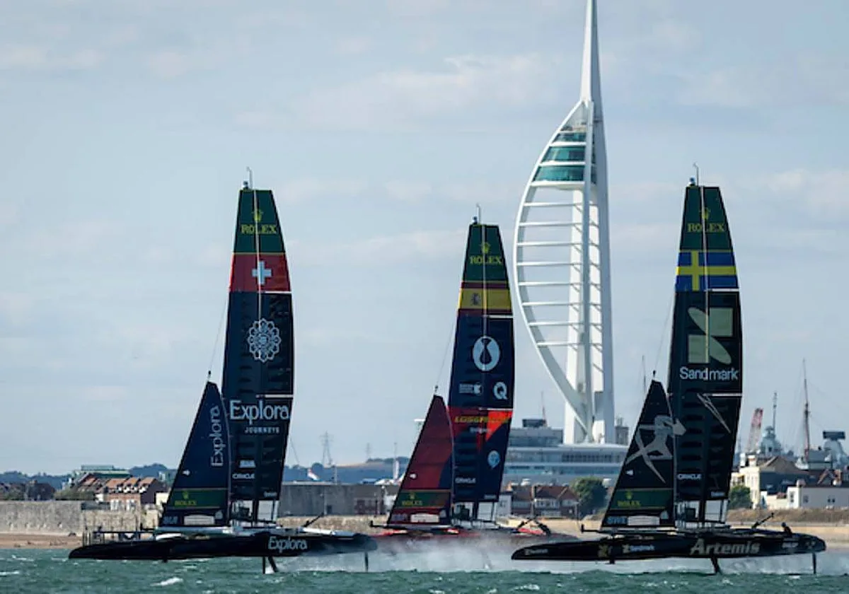 La Fórmula 1 de vela llega a Valencia: Kylian Mbappé, Ryan Reinolds y otros famosos que han invertido en SailGP