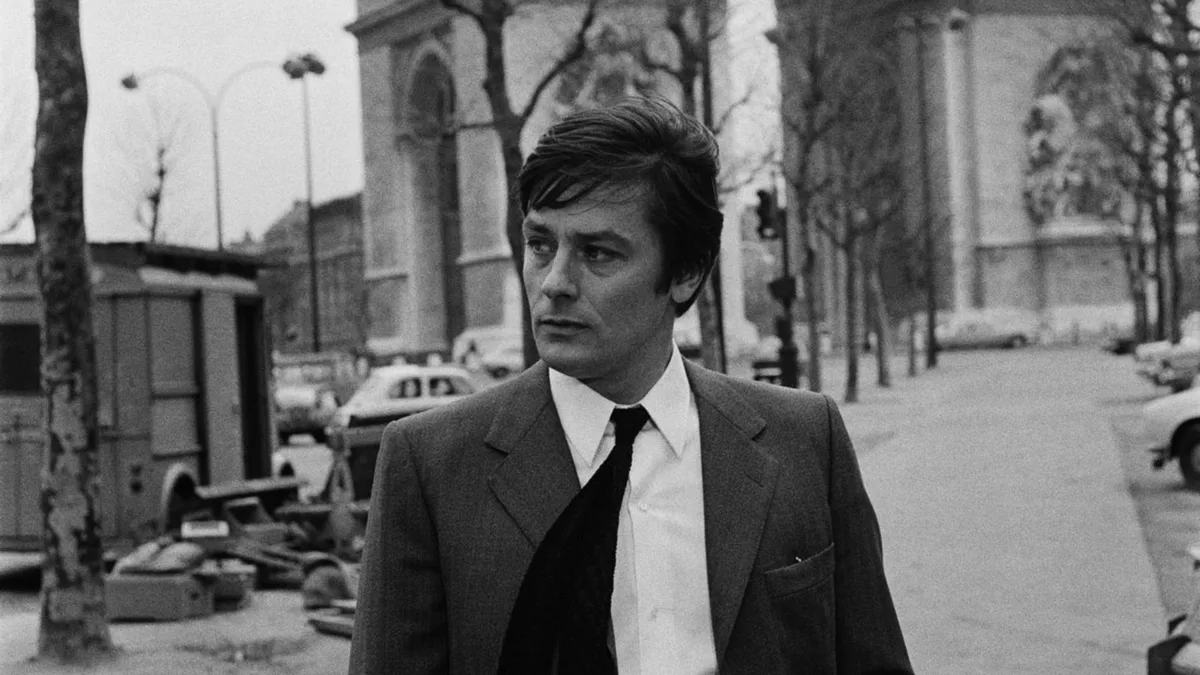 Luces y sombras de Alain Delon, el hombre más lindo del mundo: su vínculo con Argentina y la disputa de sus hijos por la herencia