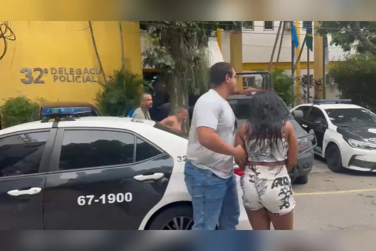 RJ: dupla é presa após usar app para invadir casas e fazer vítimas reféns
