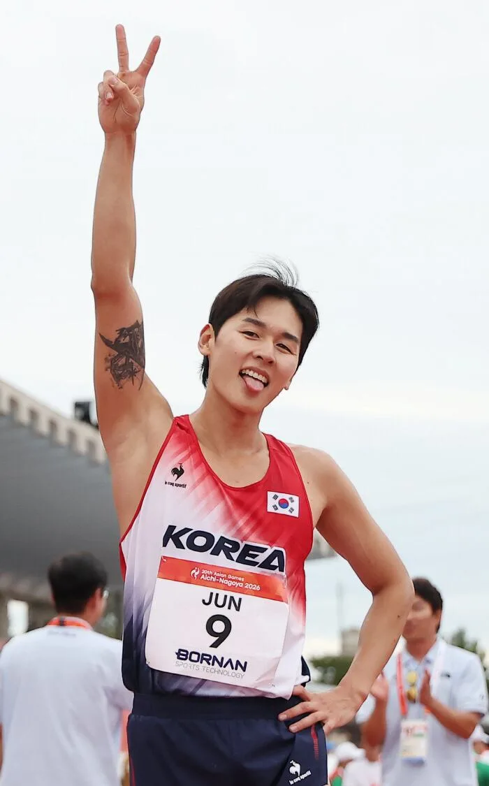 'AG 3개 대회 연속 금' 전웅태가 끝냈다! 女성승민에 이어 男단체전도 '금빛 질주'...개인전서도 전웅태 '은'-이종현 '동' 획득[종합]