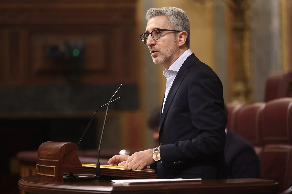 La reforma del Gobierno para repartir dinero entre las autonomías no gusta a los economistas: “Puede dejar al Estado en precario”
