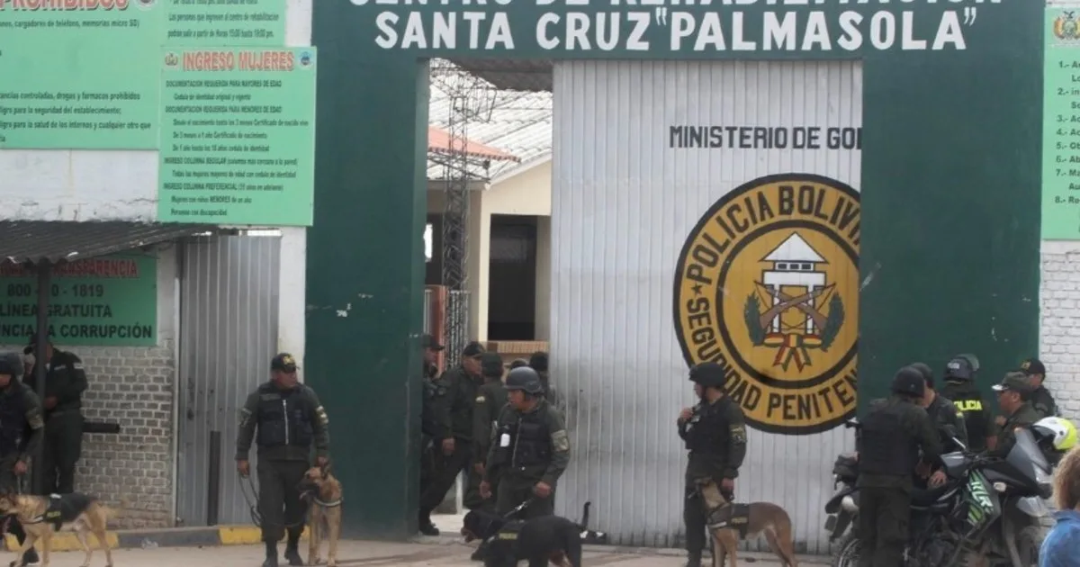 Cómo es la cárcel de Palmasola, el "pueblo prisión" al que irá Fernando Cerimedo: hacinamiento, guerra narco y la visita del papa Francisco