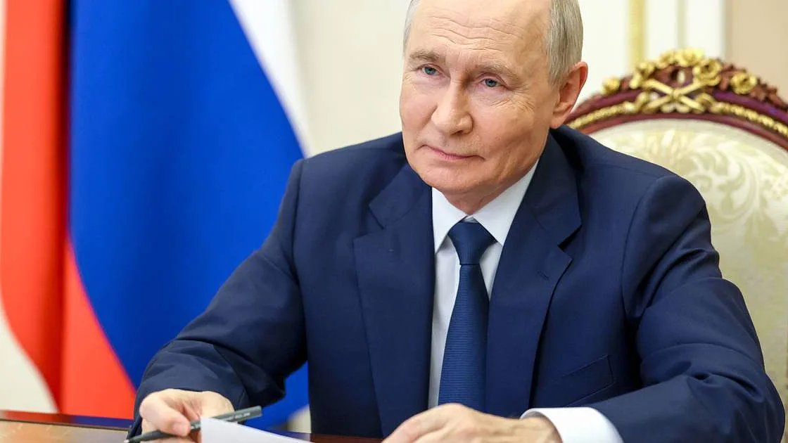Rússia Unida de Putin vence eleições legislativas
