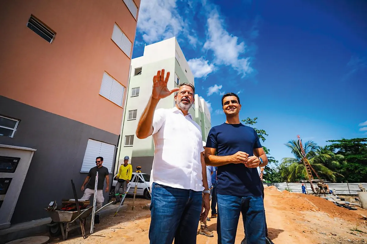 Após ‘quase traição’, o início da campanha de JHC e Lira