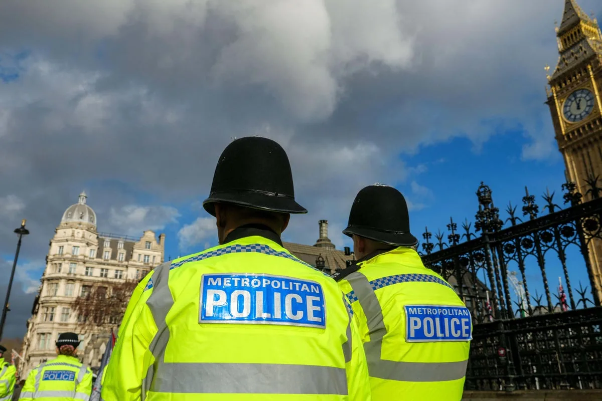 Appeal to find missing teenage siblings believed to have driven from their London home in family car