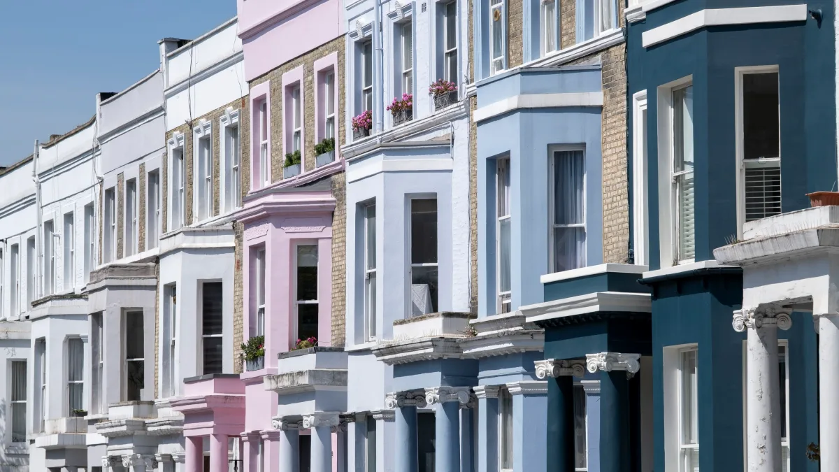 Bodenabsenkungen: Hitze setzt Londons Häuser zu