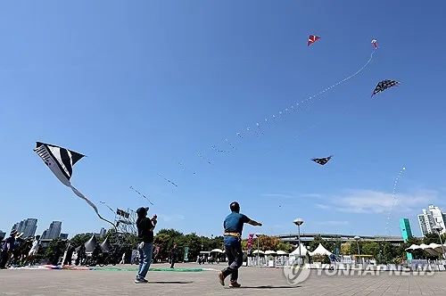 충북 대체로 맑음…낮 최고 28도