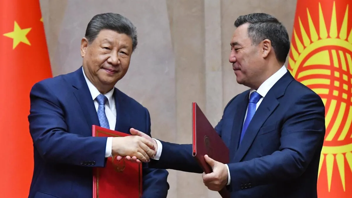 Putin y Xi Jinping arropan a Pezeshkián en plena guerra económica con Trump