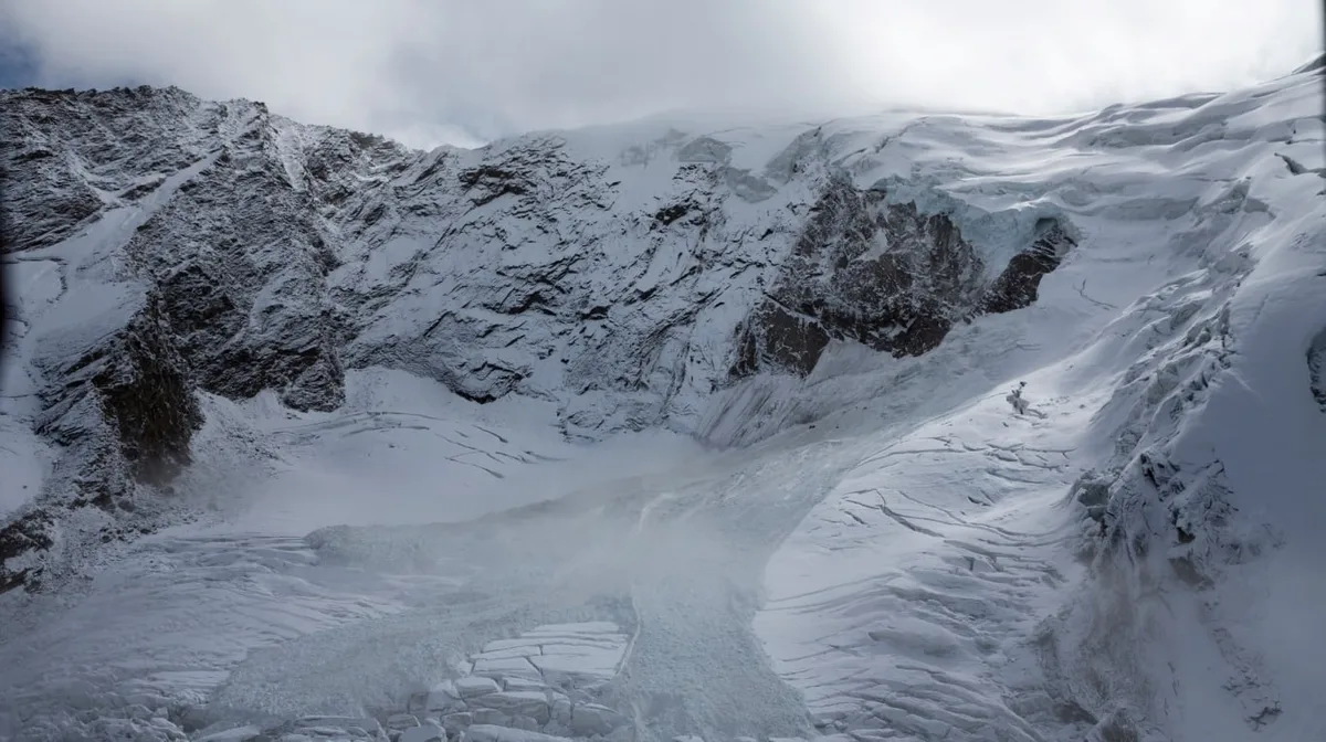 Por el deshielo de un glaciar, encontraron los cuerpos de dos alpinistas desaparecidos hace 34 años