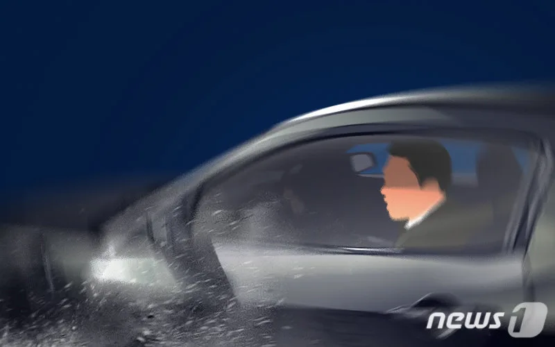 거제서 70대가 몰던 SUV 편의점 돌진…“페달 착각”