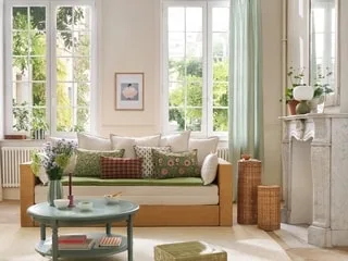 En été, le vert apporte un vent de fraîcheur dans la maison