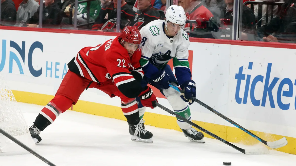 Canucks Takeaways: Effort, execution lacking in embarrassing loss