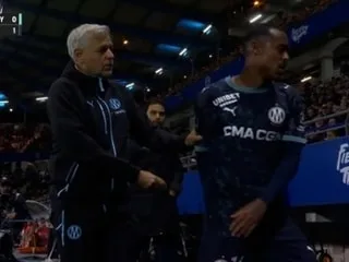OM. « Il était déçu de sortir, de son match aussi »: Genesio ne charge pas Paixao après avoir été snobé par le Brésilien