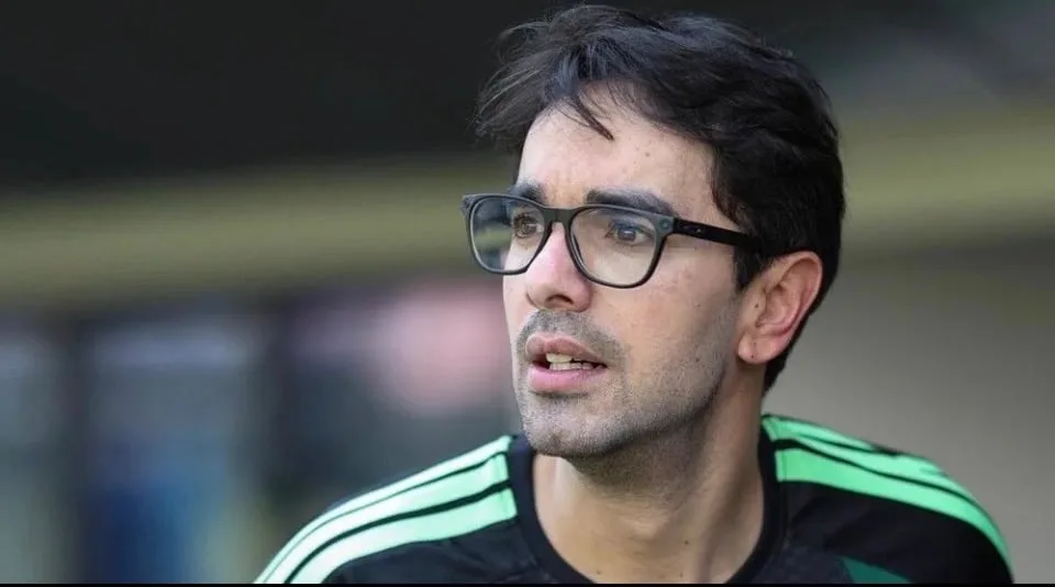 Pol Lorente deja a la Selección Mexicana y se integra al cuerpo técnico del Vasco Aguirre en Valencia