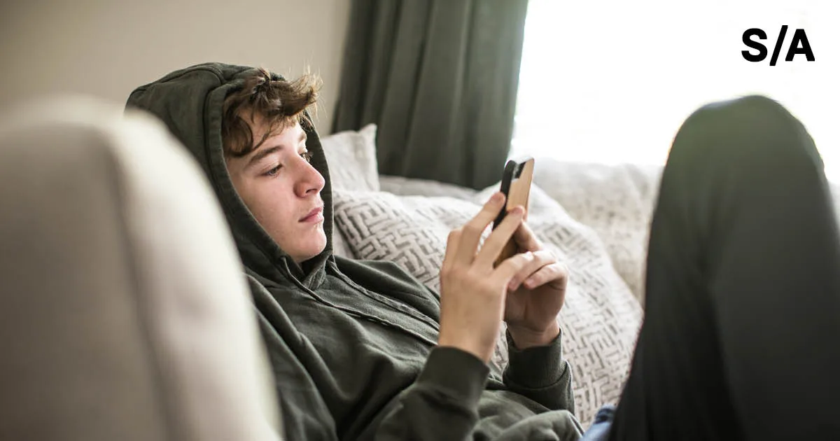 Quando a tela passa do limite: o celular não quer apenas seu tempo, mas também sua atenção