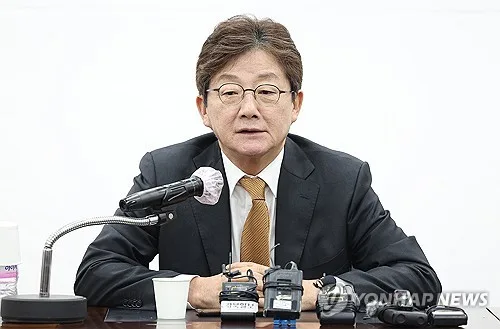 유승민, '딸 교수임용 의혹' 송치에 "모욕주기 정치수사"