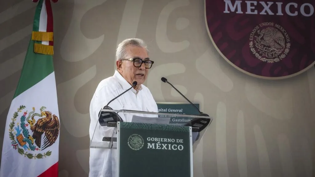 Sob pressão, governador mexicano acusado de narcotráfico pelos EUA volta a se afastar do cargo