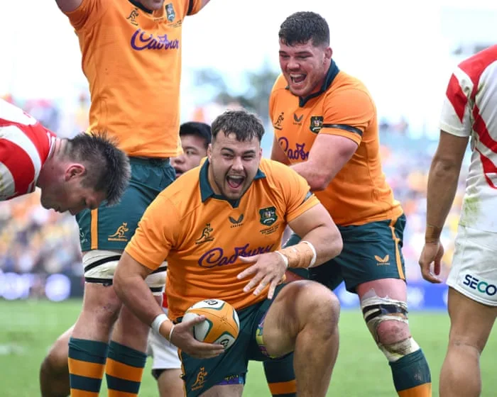 Les Kiss reaps rewards of derring-do approach to Australia’s team selection