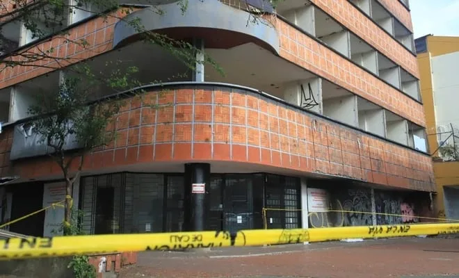 Alcaldía de Cali marcó edificios con colores después de terremoto: qué significan las etiquetas