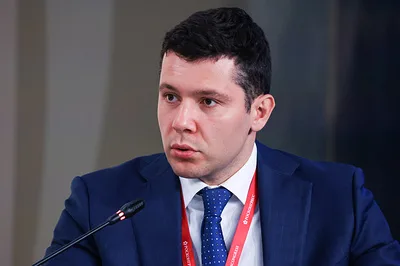 Алиханов: средства ФНБ используют для поставки 10 Ил-114-300 "Авроре"