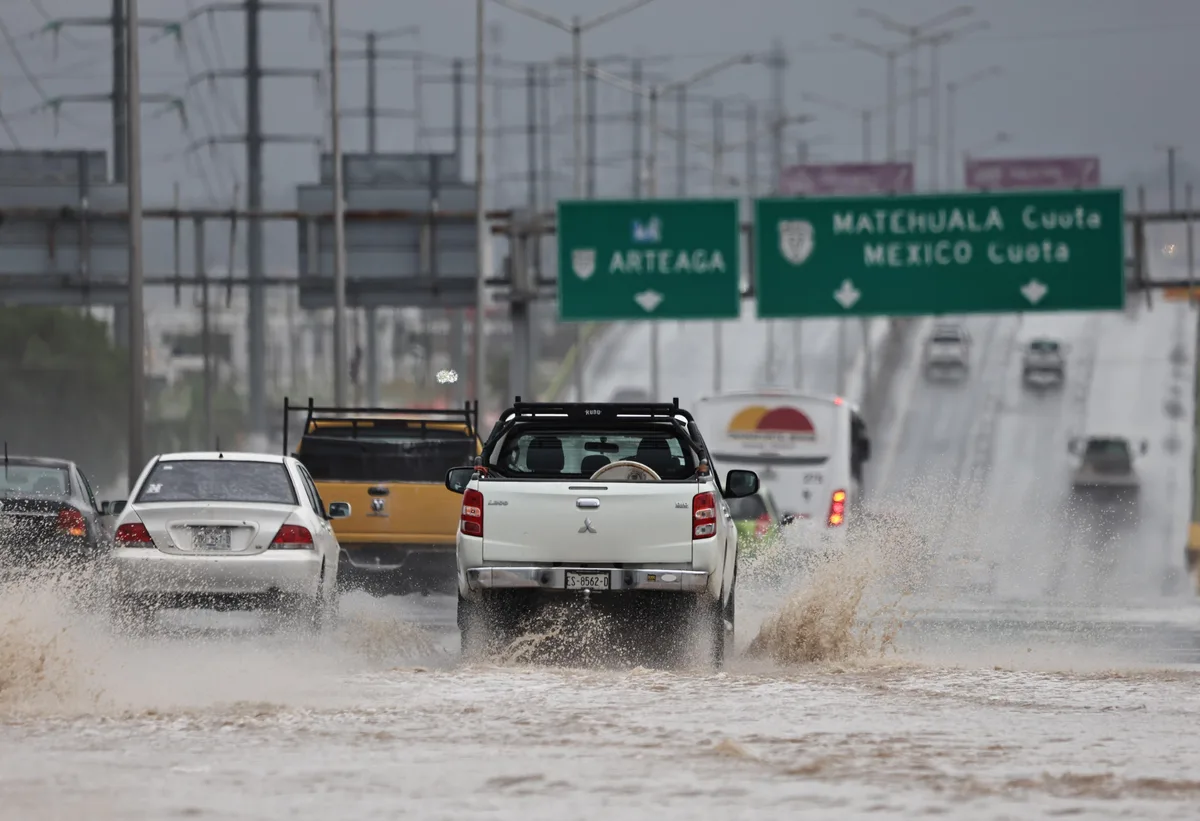 Prevén lluvias fuertes en la Región Sureste de Coahuila para este lunes y rachas de hasta 70 km/h