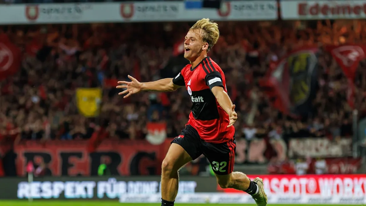 Dank Stürmer-Gen - Janisch ist beim FCN weiter im Vorwärtsgang