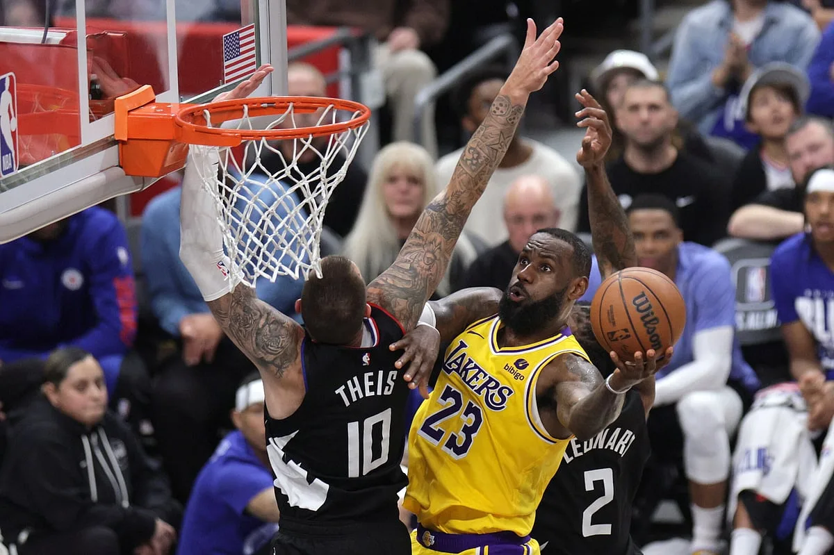 Lakers: Negócio mais caro de sempre no desporto está a ser travado por... disputa familiar