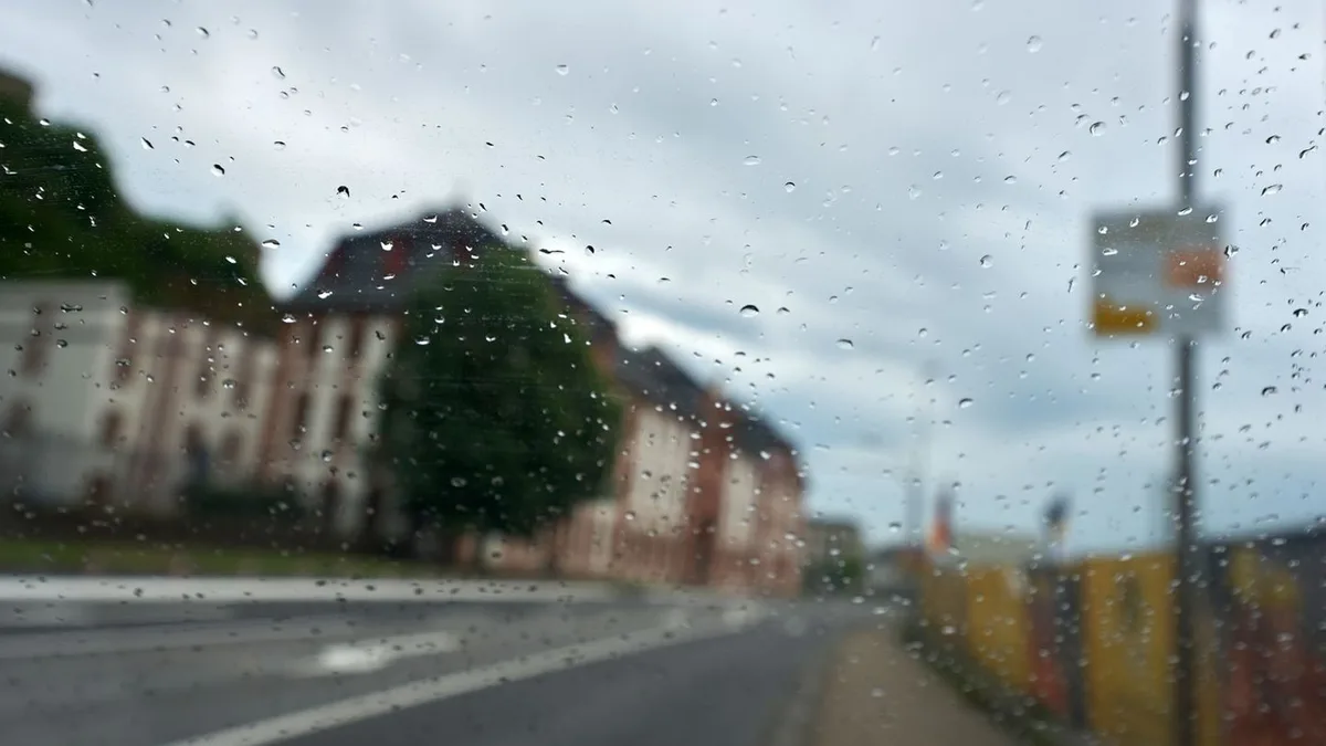 Regen und Gewitter: Freitag und Samstag erneut Gewitter – teils Unwettergefahr