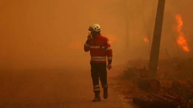 Bombeiro de Arouca em estado crítico vai ser transferido para Gaia