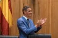 Sánchez dice que trabaja "por y para Ceuta" y que la ciudad recuperará pronto su normalidad: "Es nuestra prioridad"