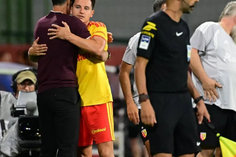 « On peut faire de belles choses » : la causerie exaltante de Dino Toppmöller après la victoire de Lens dans le Trophée des champions