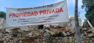 ¿Quedarse en La Guaira o hacer una nueva vida en otro lugar? El dilema de los sobrevivientes