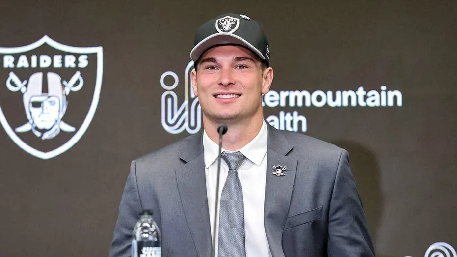 Raiders' Fernando Mendoza once again goes viral during an interview for hilarious Joe Buck greeting