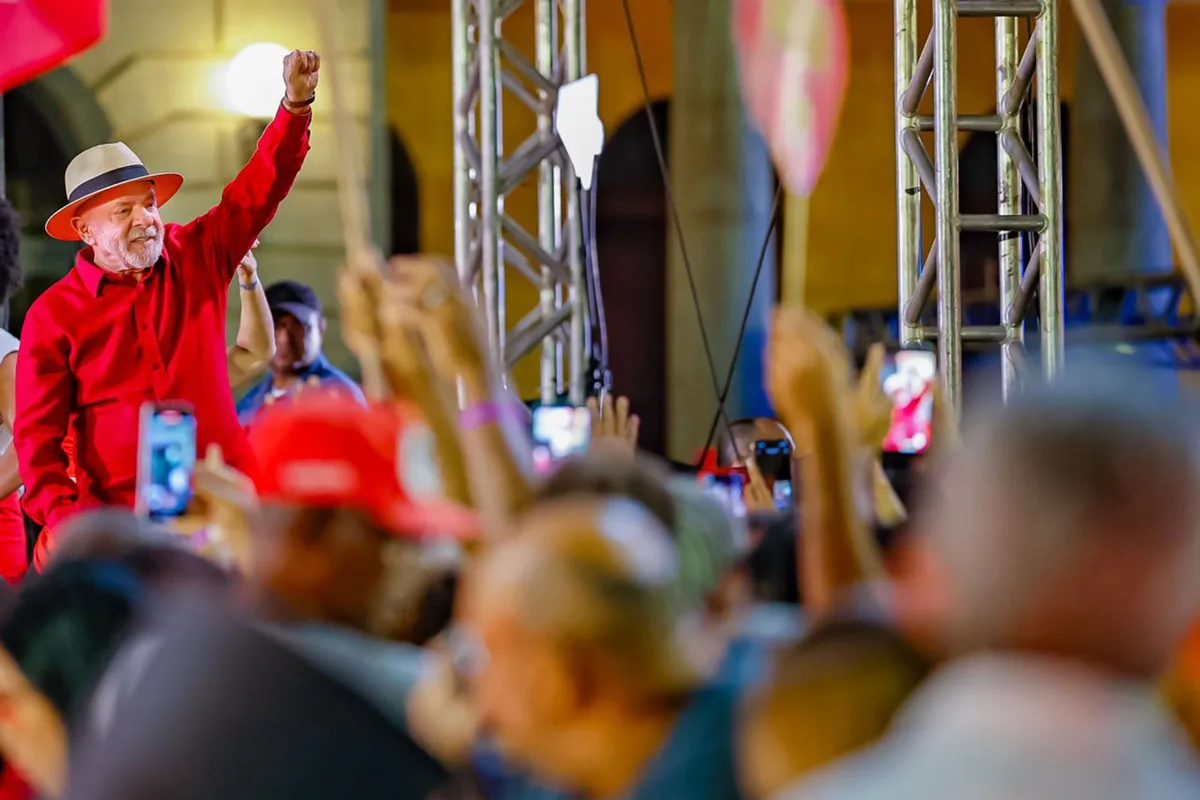Lula diz que sugeriu a Trump “tomar um trago” com Xi e Putin