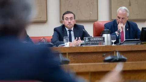 Albares ensalza la cooperación con Marruecos pero rechaza negociar sobre Ceuta y Melilla