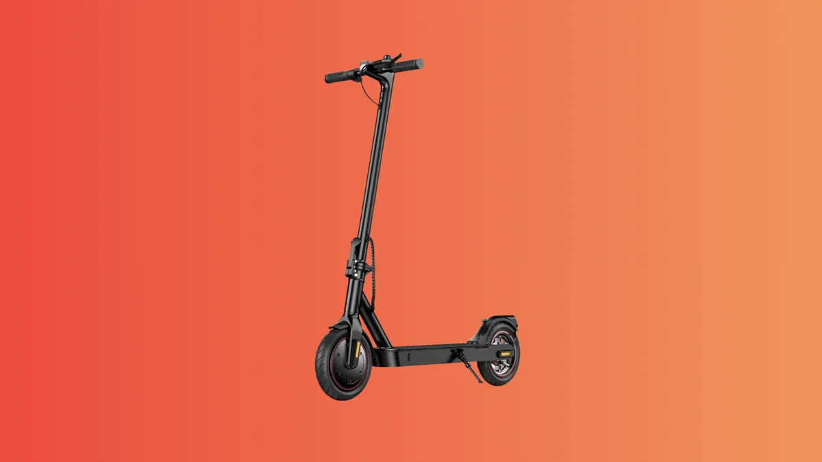 Avec sa vitesse max de 25 km/h, l'iScooter W3C sème 30€ de son prix
