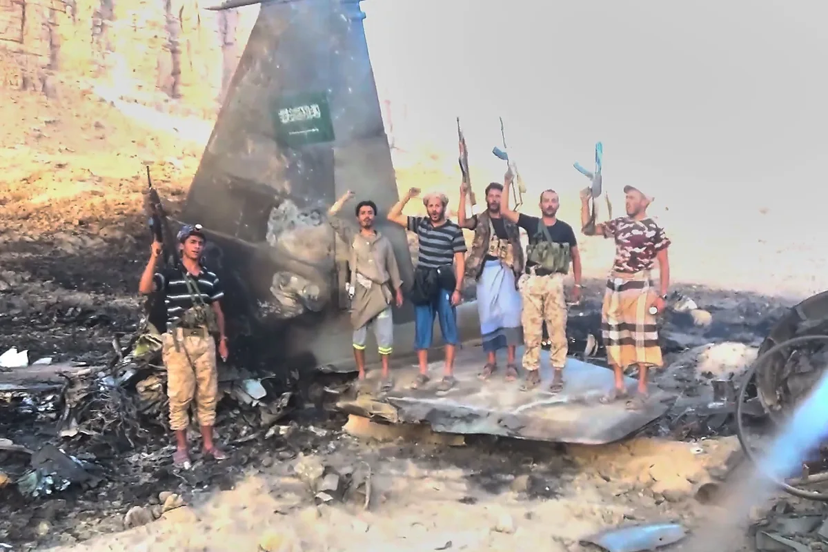 Los hutíes afirman haber derribado un F-15 de Arabia Saudita mientras continúan los enfrentamientos en Yemen