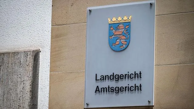 Kind stirbt bei Anästhesie: Tod beim Zahnarzt: Die wichtigsten Fakten zum Prozessstart