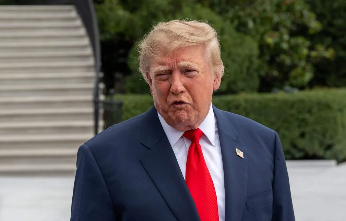 Guerre en Ukraine : Donald Trump lâche Zelensky pour récupérer du diesel russe