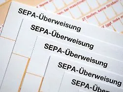 Überweisung, Lastschrift & Co : Was tun, wenn das Geld beim falschen Empfänger landet?