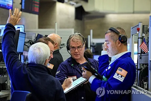 뉴욕증시, 국제유가 상승에 일제히 하락…다우 0.5%↓