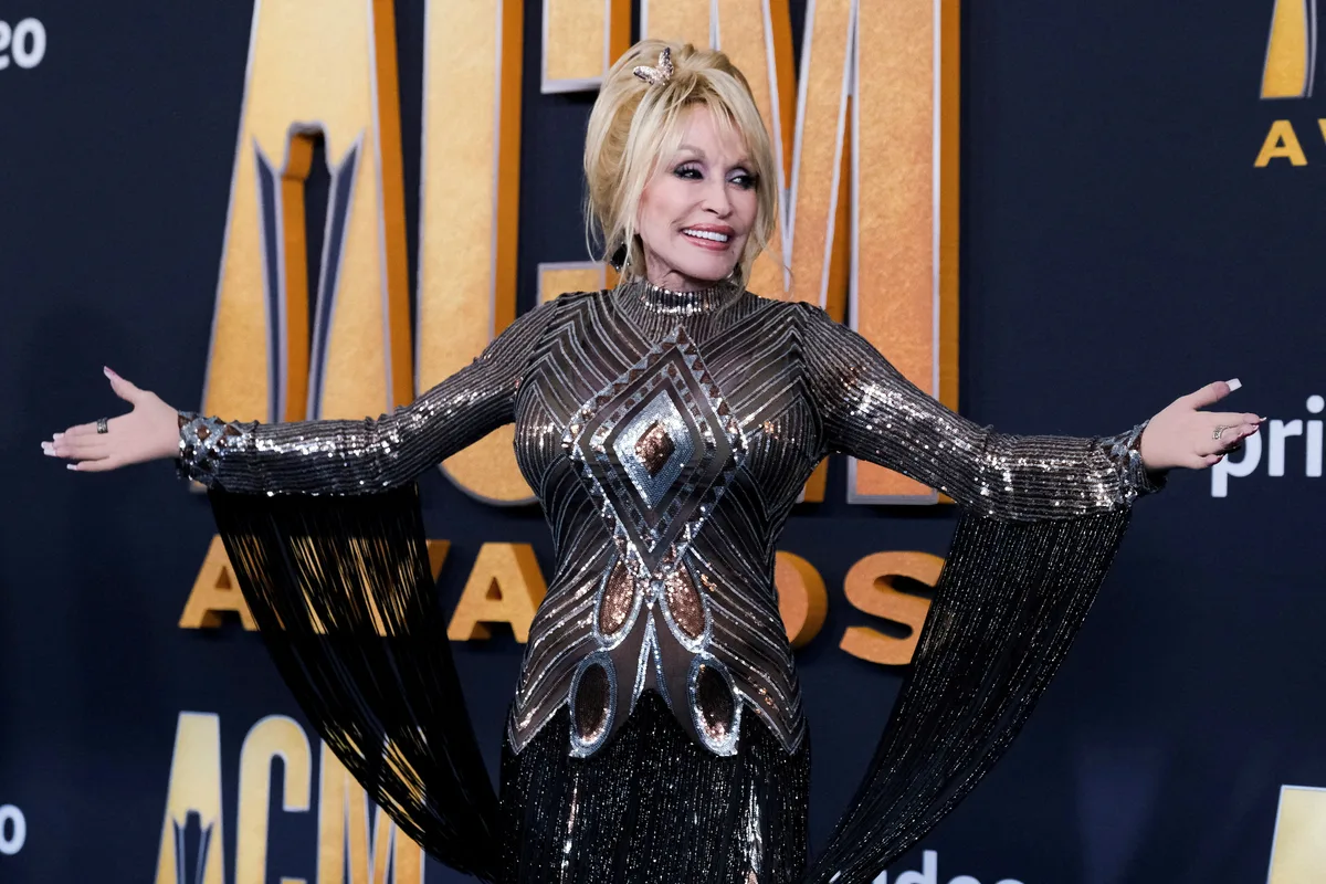 Dolly Parton falou sobre 'momentos difíceis' com a saúde quatro dias antes de sua morte