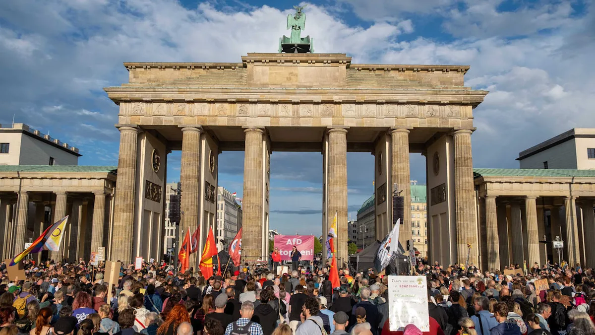 CDU und Linke Kopf an Kopf - Kampf um die Hauptstadt