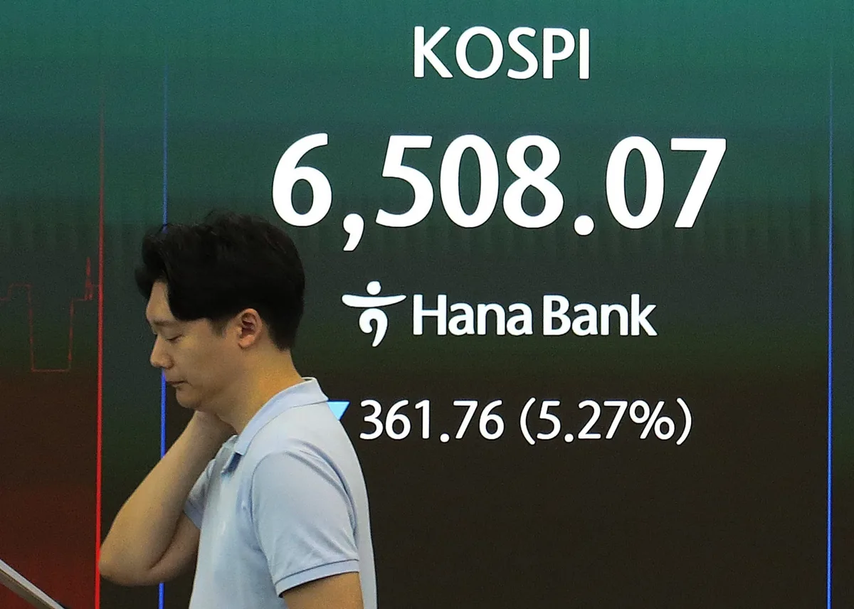 美 국채금리 부담에 외국인·기관 ‘팔자’…코스피 6500선